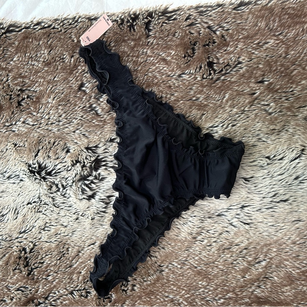 Victoria’s Secret Women’s Ruffled Black Bikini Bottom, NWT